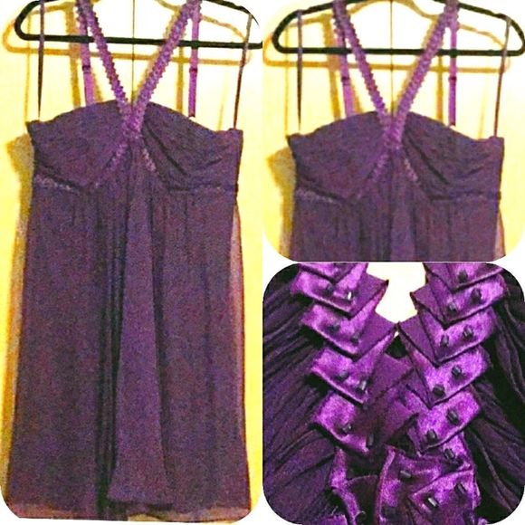 BCBGMaxAzria Dresses & Skirts - - BCBGmaxazria two tone chiffon pleated grap…